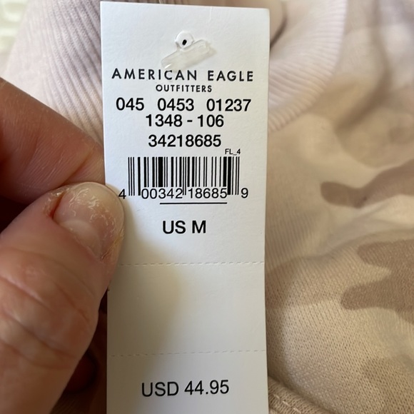 American Eagle Camo Swearshirt - Picture 3 of 3